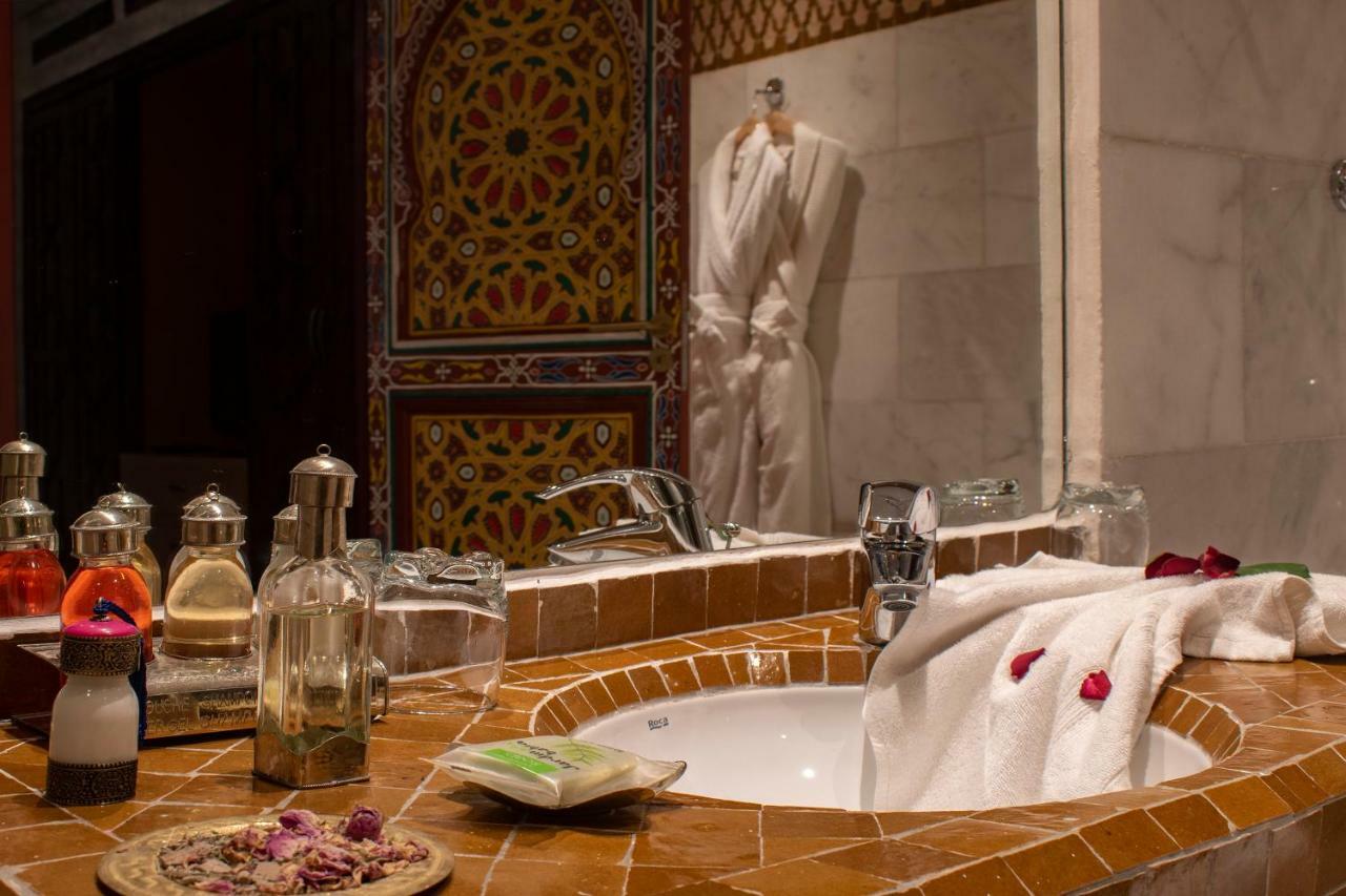 Riad Dar Merzouga Hammam & Jacuzzi Marrakesh Buitenkant foto